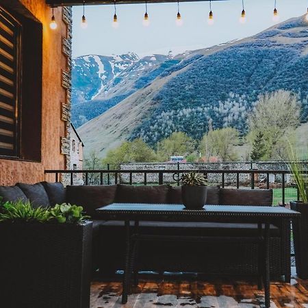 Holiday Home Kazbegi Luaran gambar
