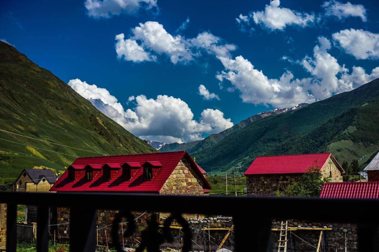 Holiday Home Kazbegi Luaran gambar