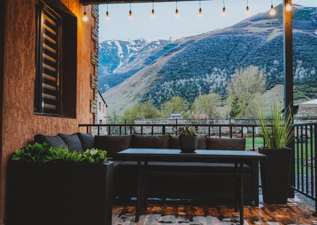 Holiday Home Kazbegi Luaran gambar